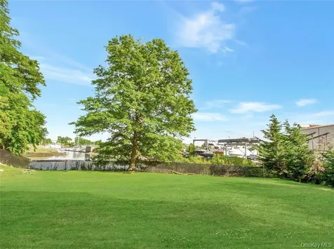 504 Pelham Road New Rochelle NY 10805