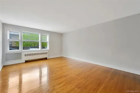 504 Pelham Road New Rochelle NY 10805