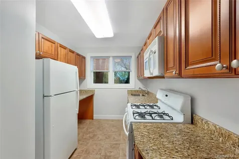 504 Pelham Road New Rochelle NY 10805