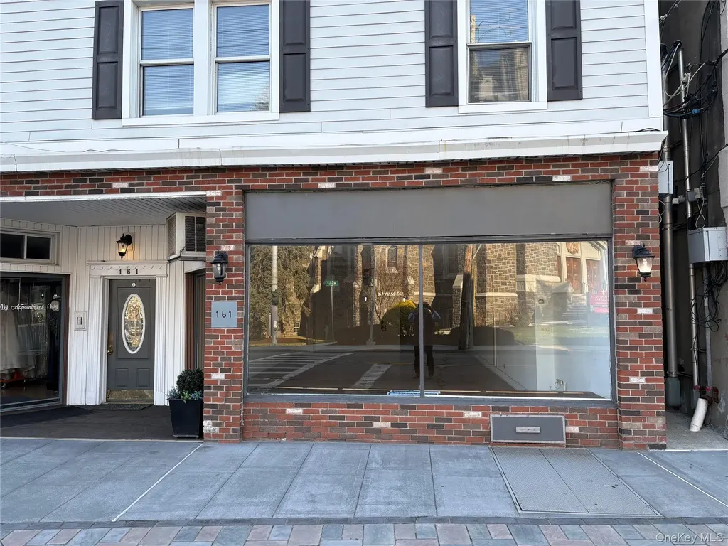 161 Main Street E Mount Kisco NY 10549