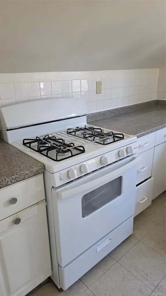 76 Church Street Nanuet NY 10954