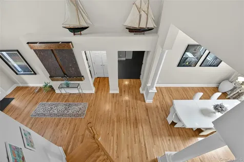 62 Pembroke Drive Glen Cove NY 11542
