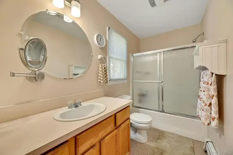 416 3rd Street Greenport NY 11944