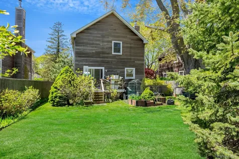 416 3rd Street Greenport NY 11944