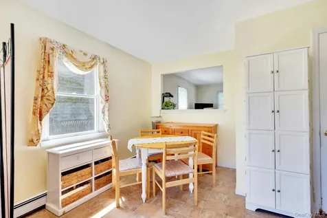 416 3rd Street Greenport NY 11944