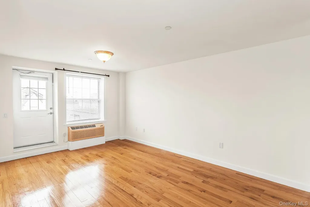 150-31 12th Avenue Whitestone NY 11357