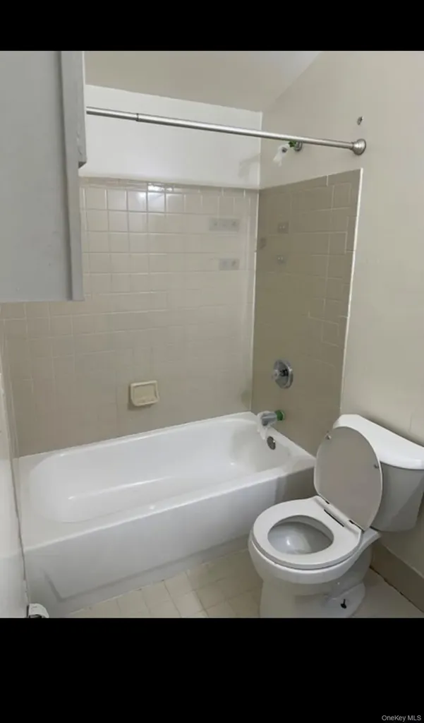 Bronx NY 10466