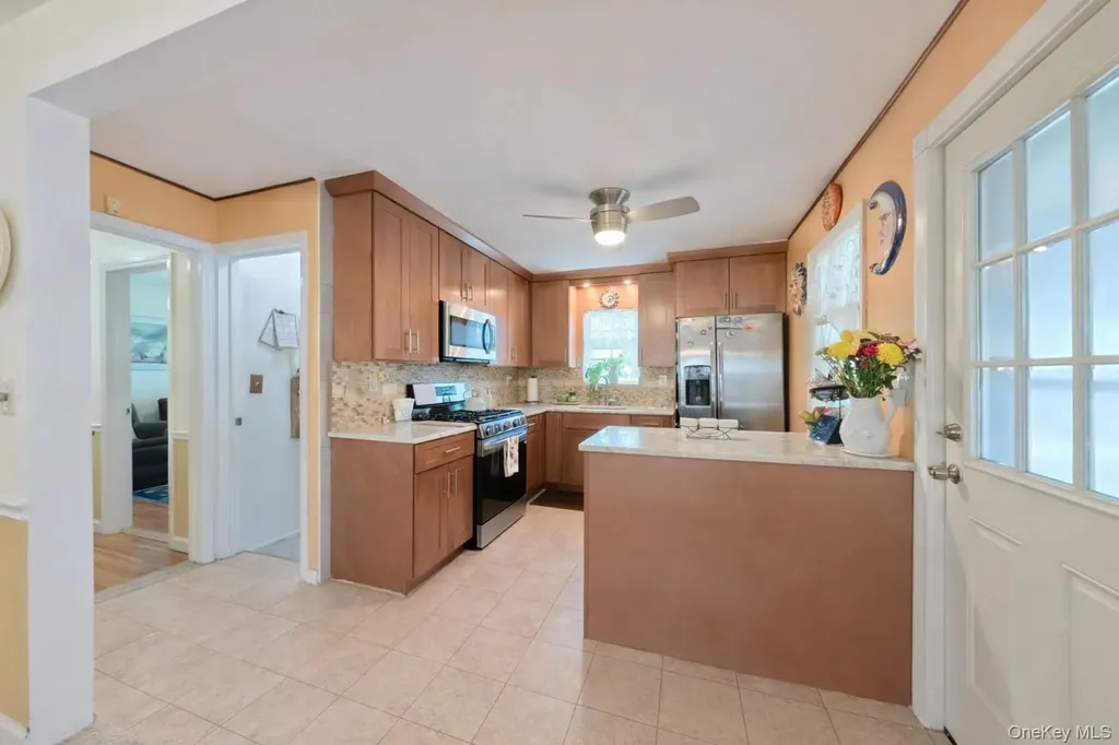 653 Odell Avenue Yonkers NY 10710