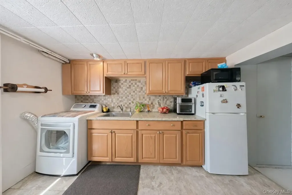653 Odell Avenue Yonkers NY 10710