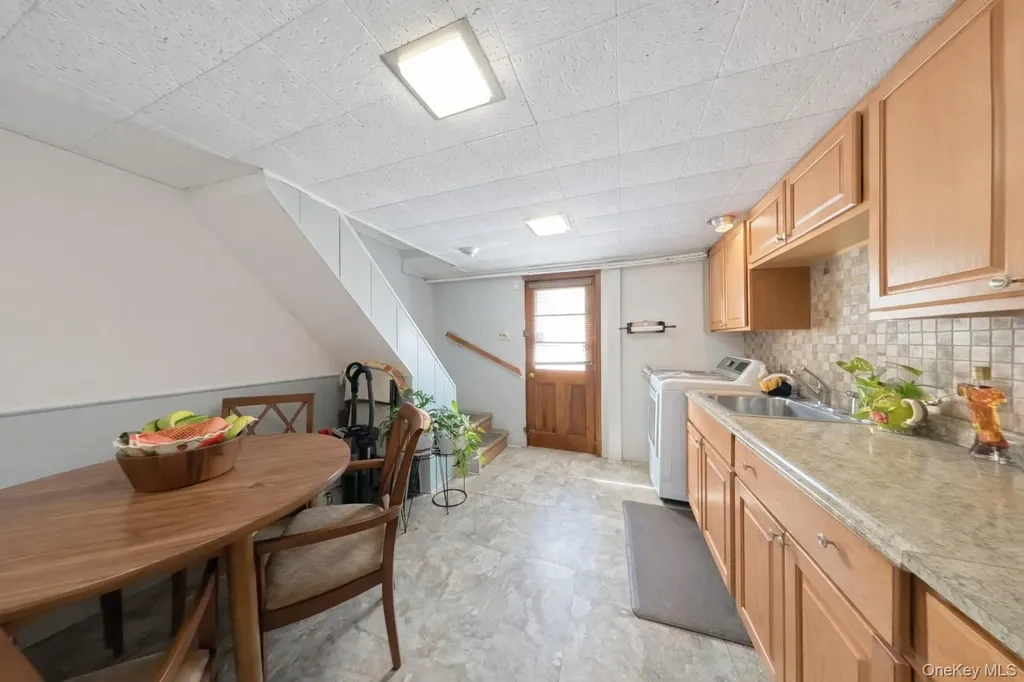 653 Odell Avenue Yonkers NY 10710