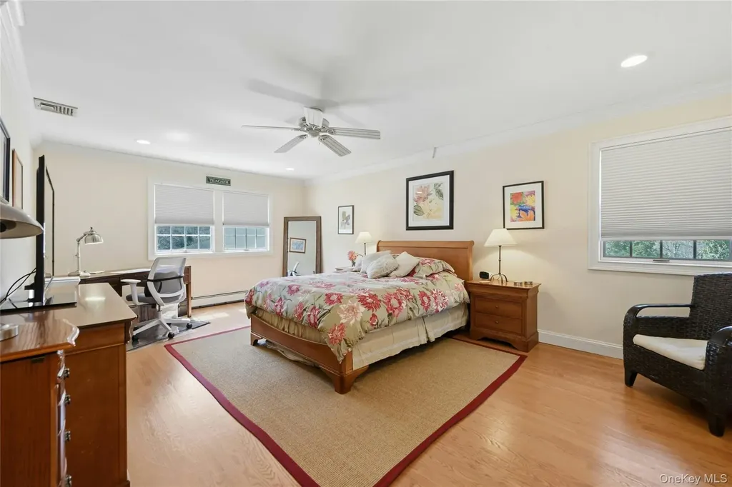17 Quaker Hill Road Stony Brook NY 11790