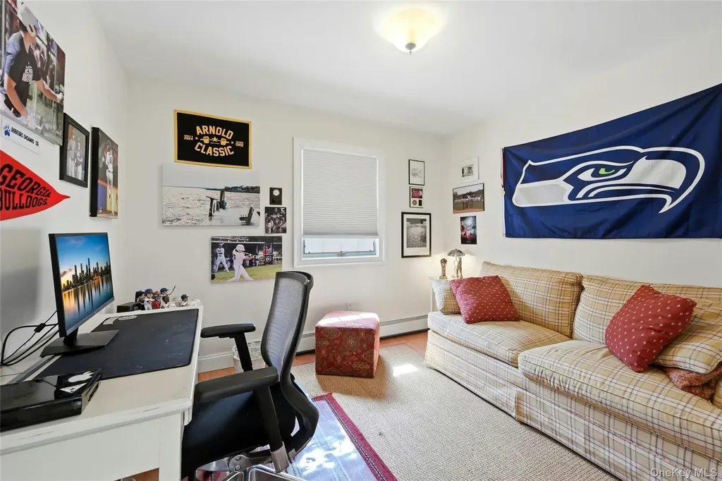17 Quaker Hill Road Stony Brook NY 11790