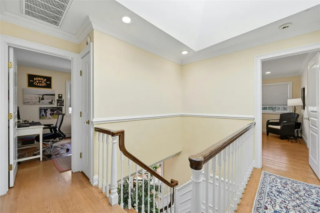 17 Quaker Hill Road Stony Brook NY 11790