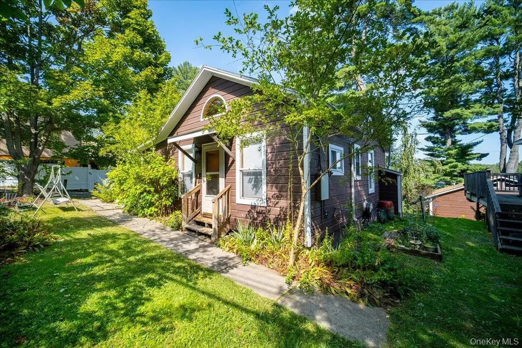1192 State Route 52 Loch Sheldrake NY 12759