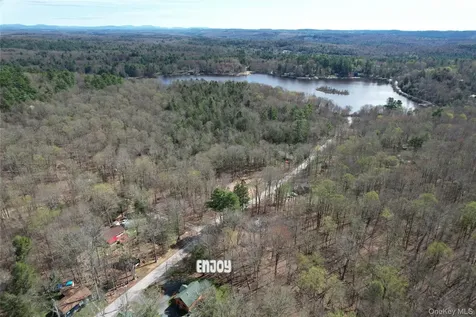 150 Hartwood Drive Smallwood NY 12778