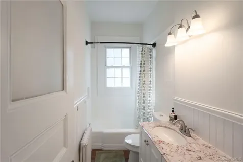 132 Park Avenue Mount Vernon NY 10550