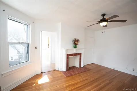 132 Park Avenue Mount Vernon NY 10550