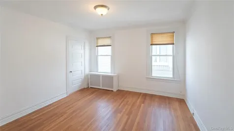 132 Park Avenue Mount Vernon NY 10550