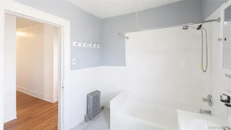 132 Park Avenue Mount Vernon NY 10550
