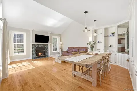 1004 Kensington Way Mount Kisco NY 10549