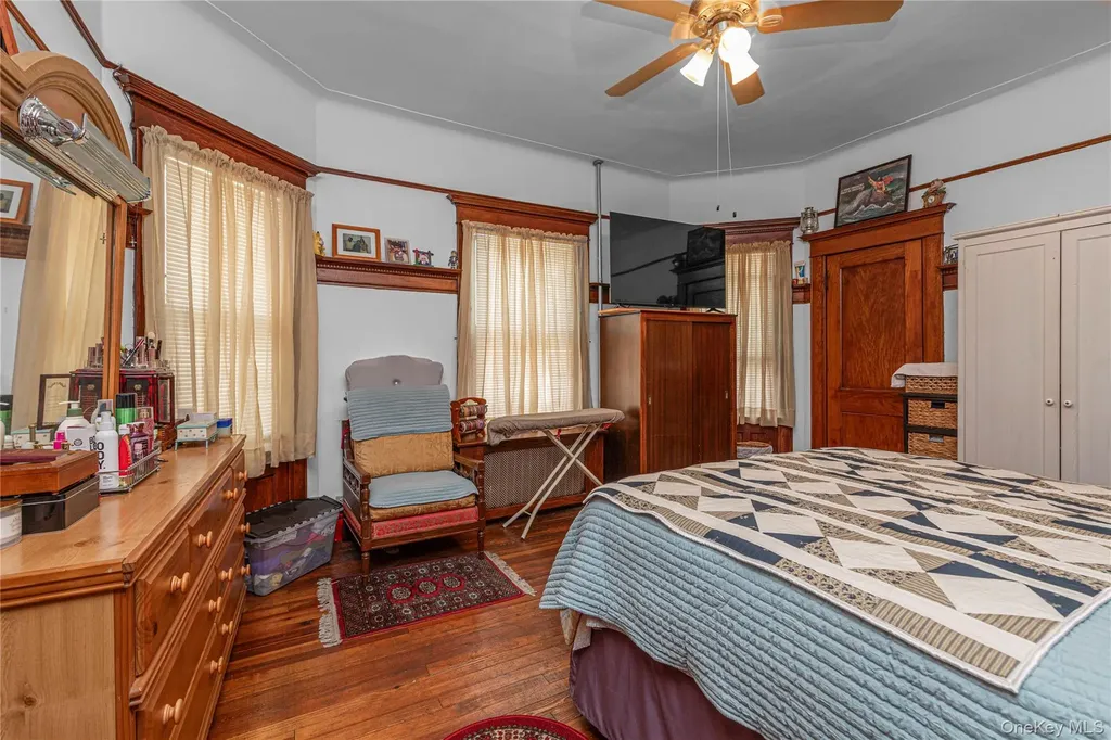 94-25 85th Road Woodhaven NY 11421