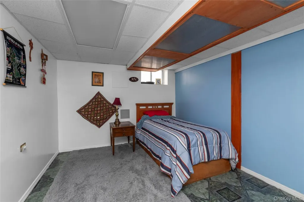 94-25 85th Road Woodhaven NY 11421