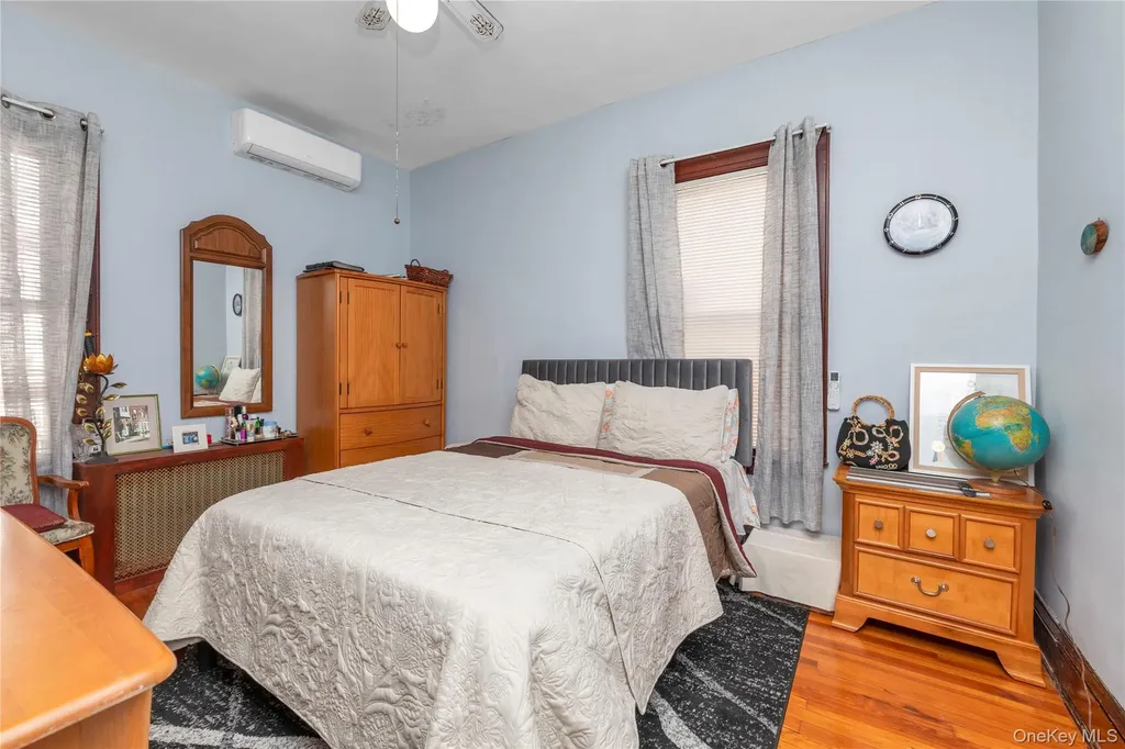 94-25 85th Road Woodhaven NY 11421