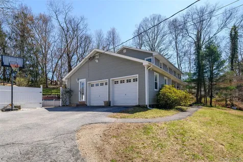 3795 Wildwood Street Yorktown Heights NY 10598