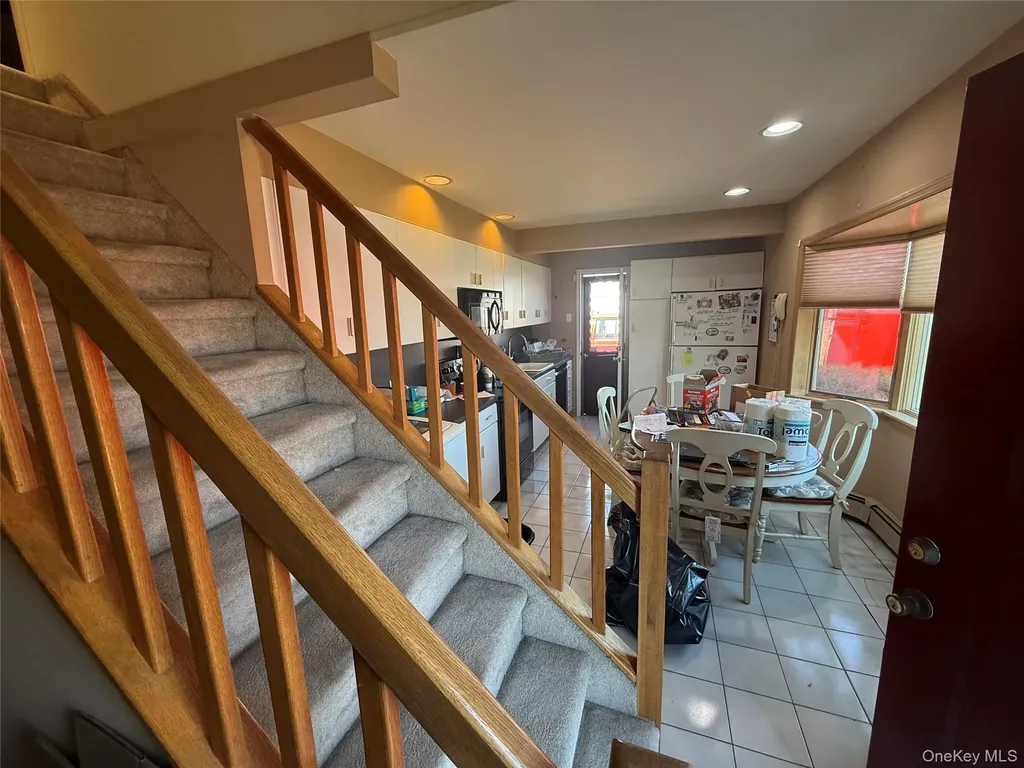 34 Quarry Lane Levittown NY 11756