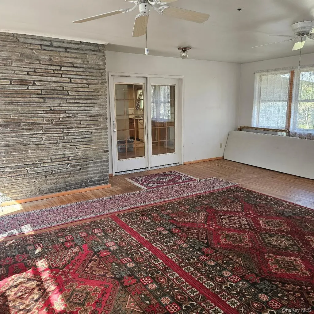 41 Wildwood Drive Poughkeepsie NY 12603