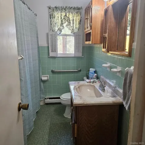 41 Wildwood Drive Poughkeepsie NY 12603