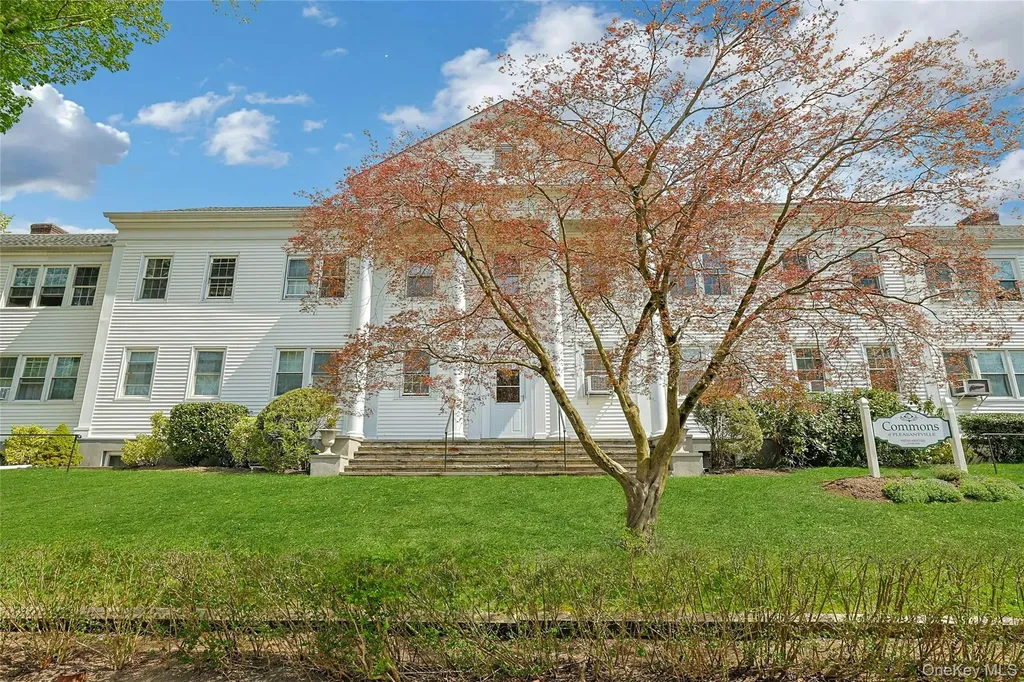 310 Manville Road Pleasantville NY 10570