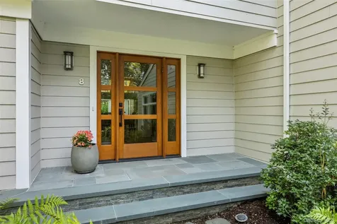 8 Waterview Lane Setauket NY 11733
