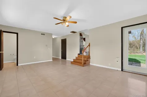 18 Stephen Drive Hopewell Junction NY 12533