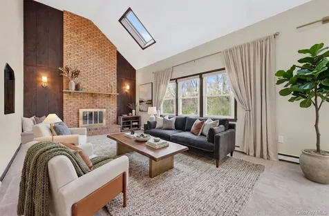 18 Stephen Drive Hopewell Junction NY 12533