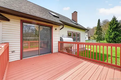18 Stephen Drive Hopewell Junction NY 12533