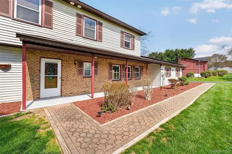 18 Stephen Drive Hopewell Junction NY 12533