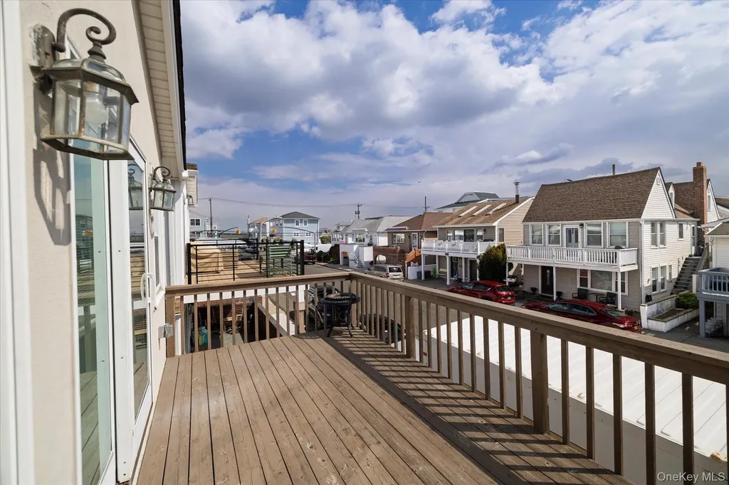 95 Ohio Avenue Long Beach NY 11561