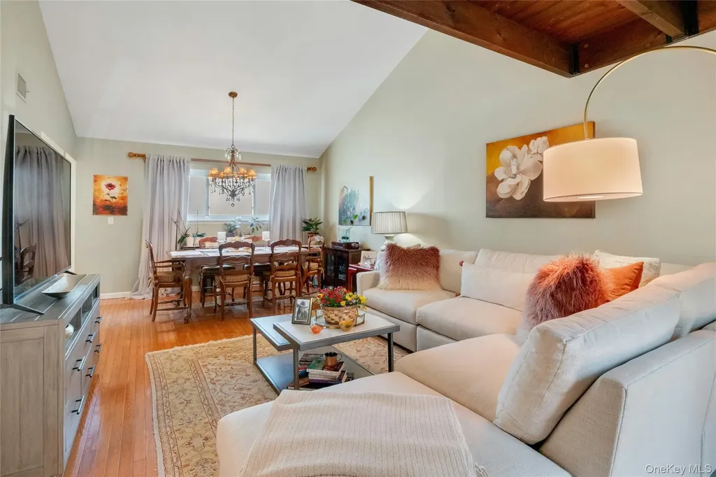 208 Harris Road Bedford Hills NY 10507