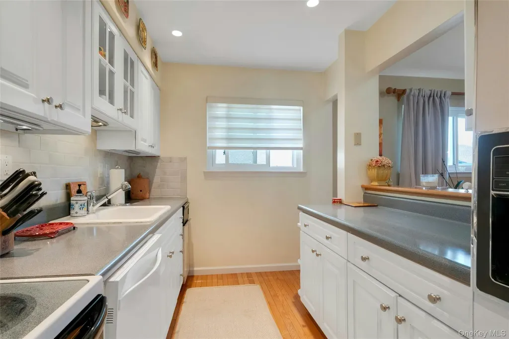 208 Harris Road Bedford Hills NY 10507