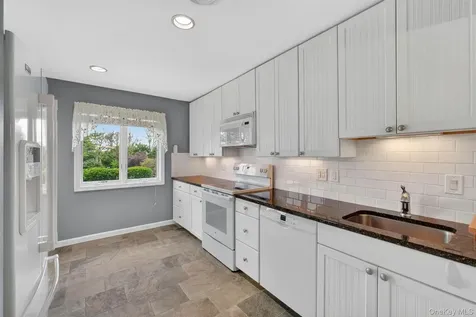 115 Fields Lane Peekskill NY 10566