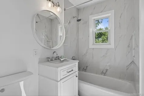 22 Oxford Road Hastings-on-hudson NY 10706