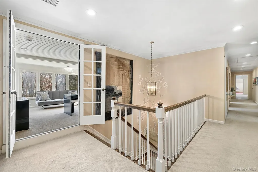 45 Southeast Road Sands Point NY 11050