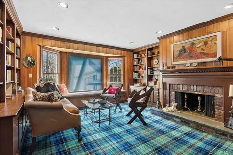 45 Southeast Road Sands Point NY 11050