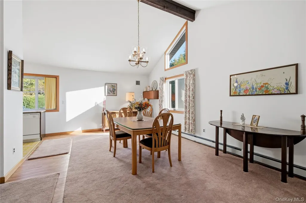 334 Edgewood Avenue Smithtown NY 11787