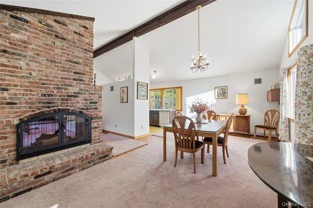 334 Edgewood Avenue Smithtown NY 11787