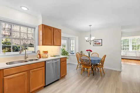 5 Indian Hill Road Brewster NY 10509