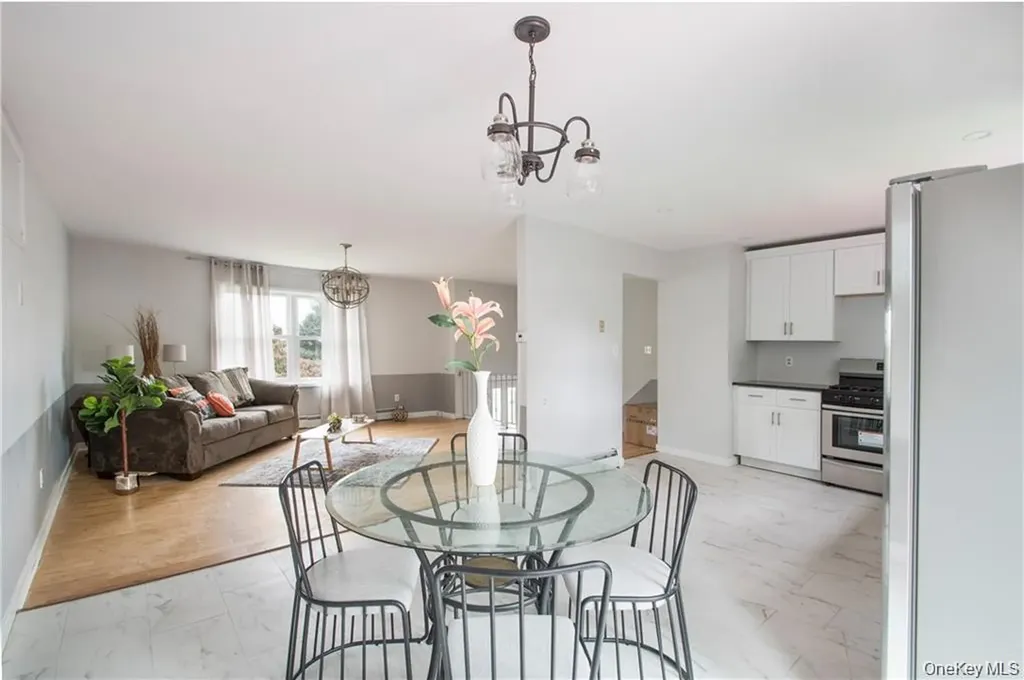 29 Robert Drive Warwick NY 10990