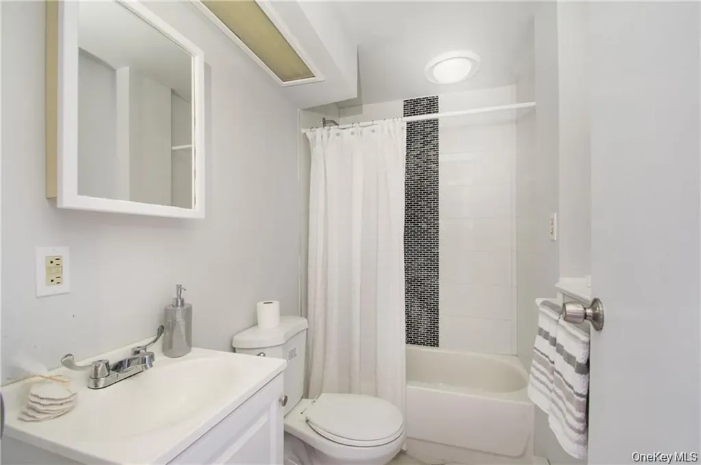 29 Robert Drive Warwick NY 10990