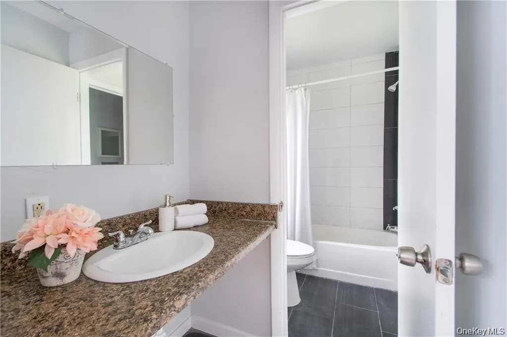 29 Robert Drive Warwick NY 10990